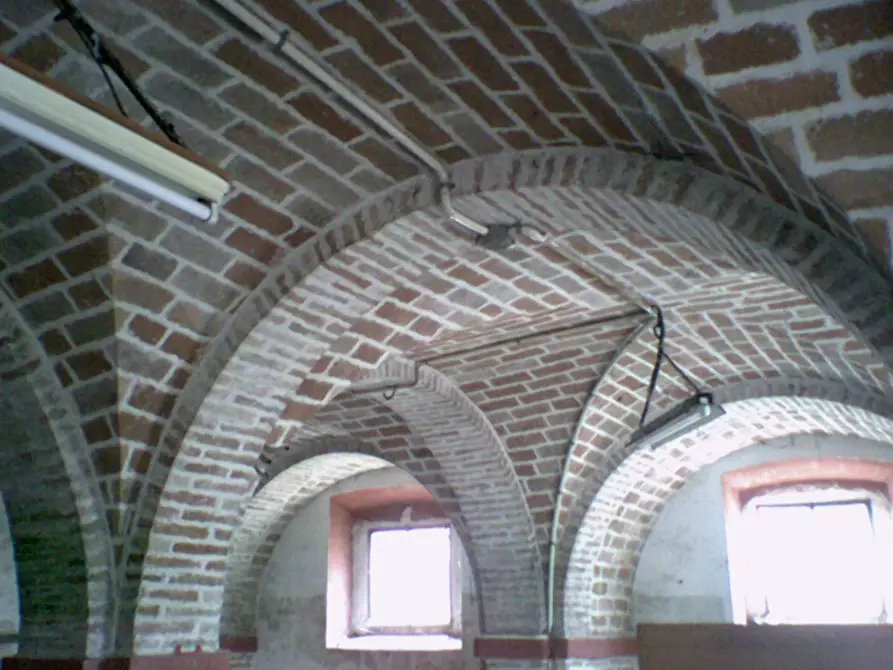 Immagine 2 di Laboratorio in vendita  a Montegiorgio