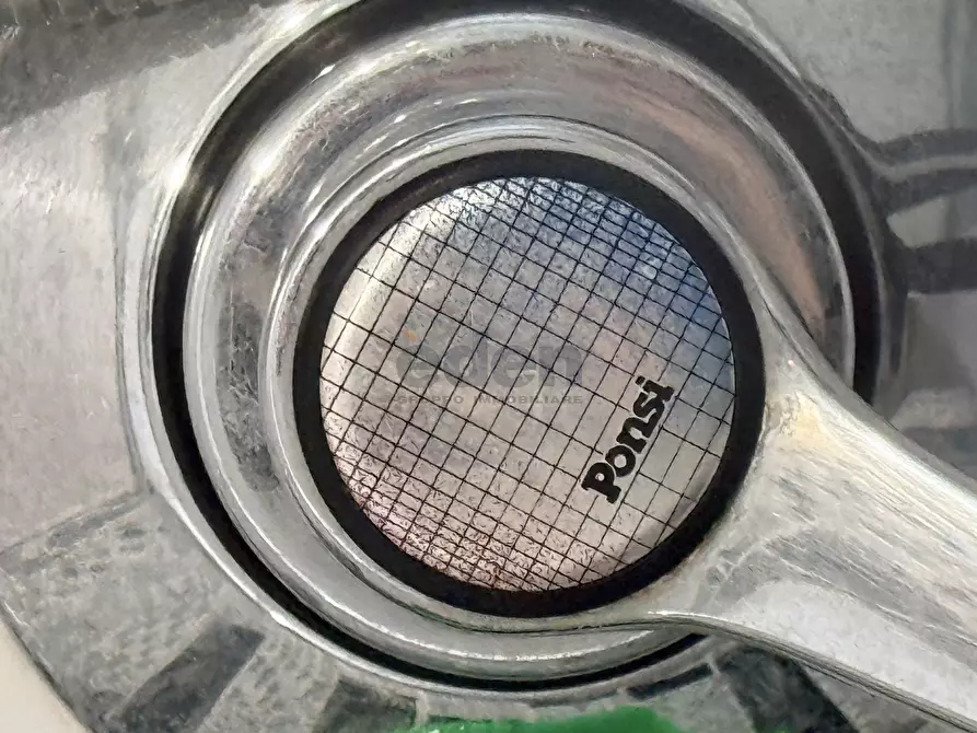 Immagine 37 di Trilocale in vendita  in viale vittorio veneto 102 a Modena