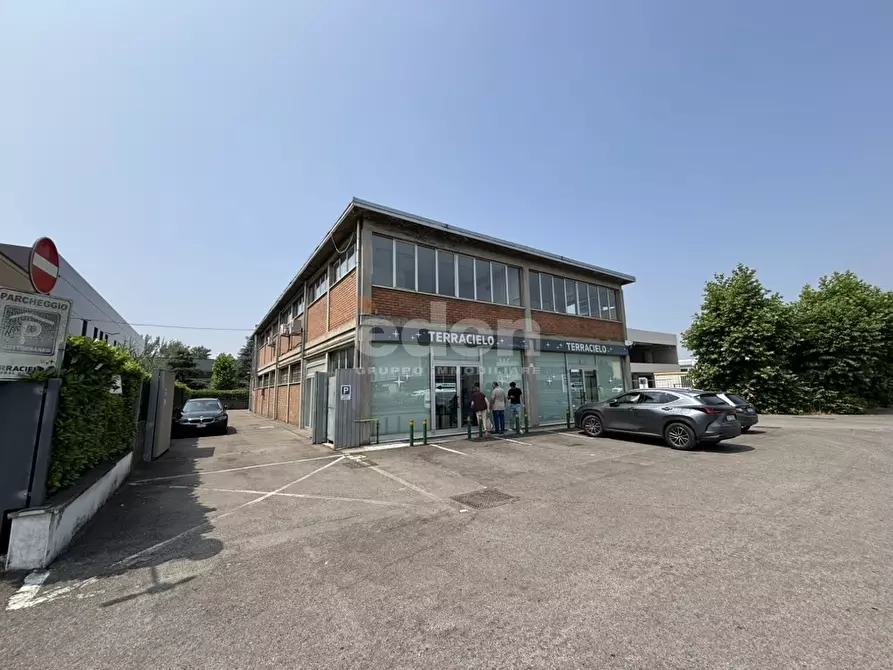 Immagine 4 di Capannone industriale in vendita  in Via Silvino Folloni 7 a Modena