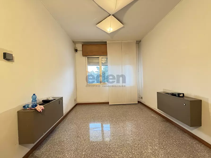 Immagine 21 di Ufficio in affitto  in Via Vittorio Bottego 49 a Modena