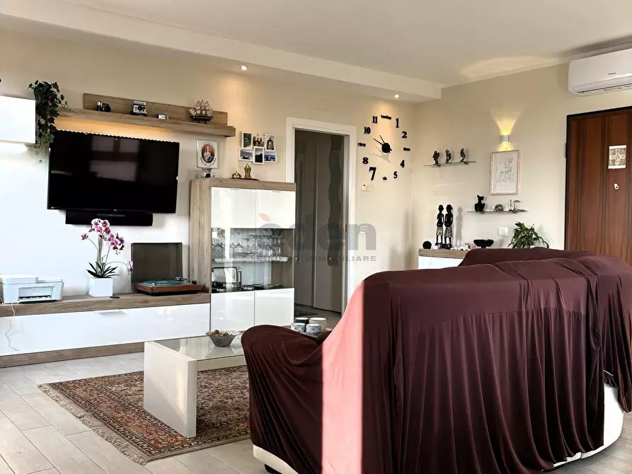 Immagine 6 di Casa indipendente in vendita  in Strada Statale 9 Via Emilia 116 a Castelfranco Emilia