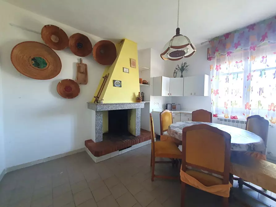 Immagine 18 di Appartamento in vendita  a Senorbì