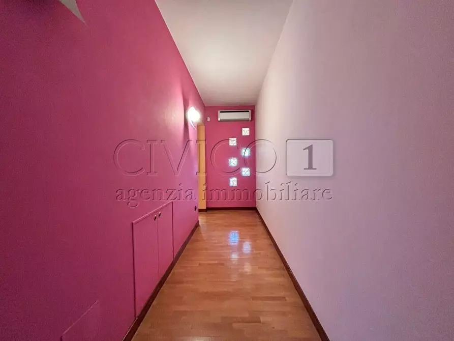 Immagine 23 di Porzione di casa in vendita  in Via Ore 7 a Barbarano Mossano