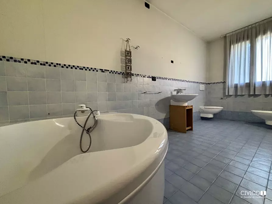 Immagine 26 di Porzione di casa in vendita  in Via Ore 7 a Barbarano Mossano