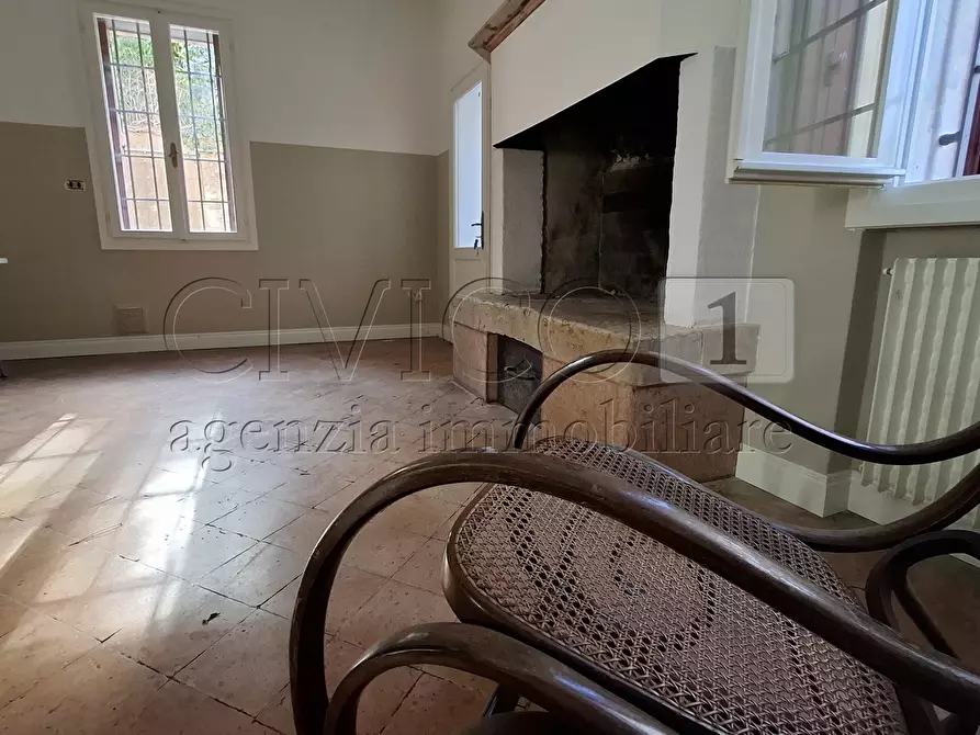 Immagine 26 di Villa in vendita  in Viale Scalabrini a Bassano Del Grappa