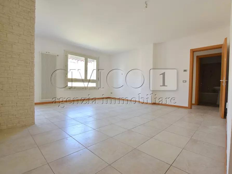 Immagine 6 di Appartamento in vendita  in via canestrini a Padova