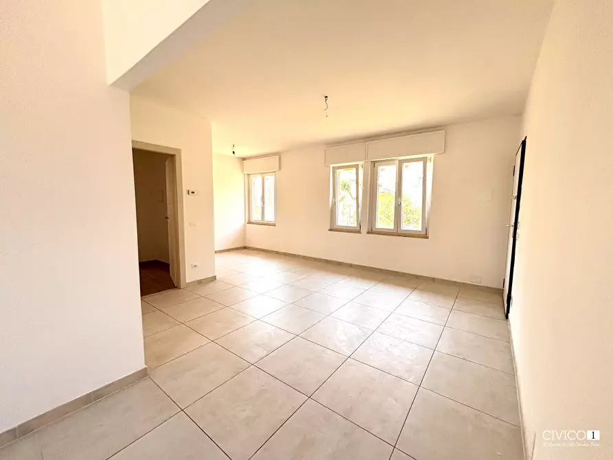 Immagine 2 di Appartamento in vendita  in Via Piave 23 a Castegnero