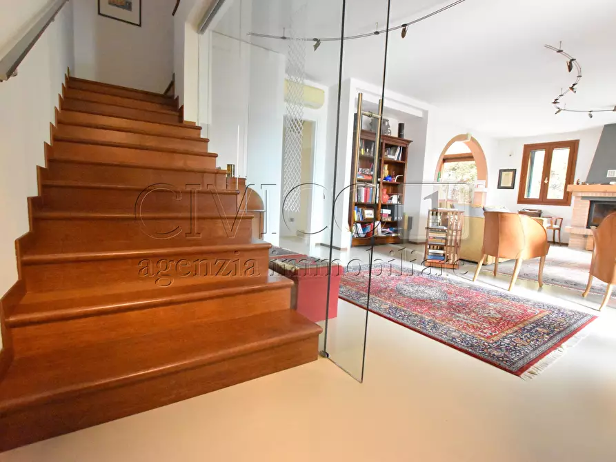 Immagine 4 di Casa bifamiliare in vendita  in Via Vangadizza a Rubano