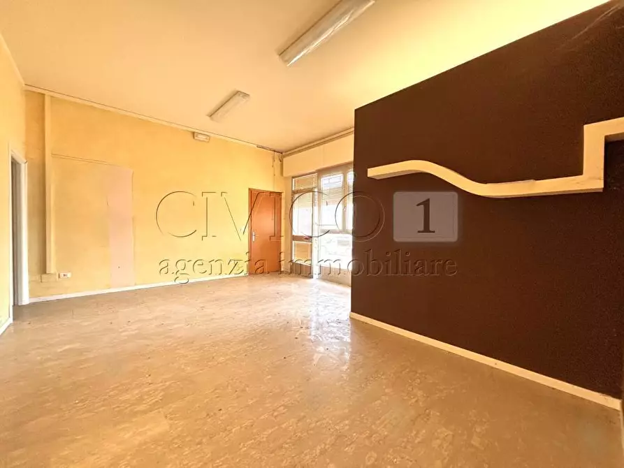 Immagine 5 di Locale commerciale in vendita  in Via Alcide De Gasperi 31 a Barbarano Mossano