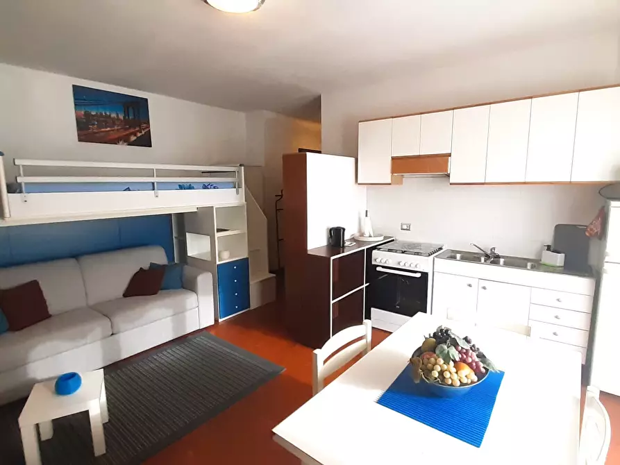 Immagine 3 di Monolocale in affitto  in Via A. Volta 31 a Daverio