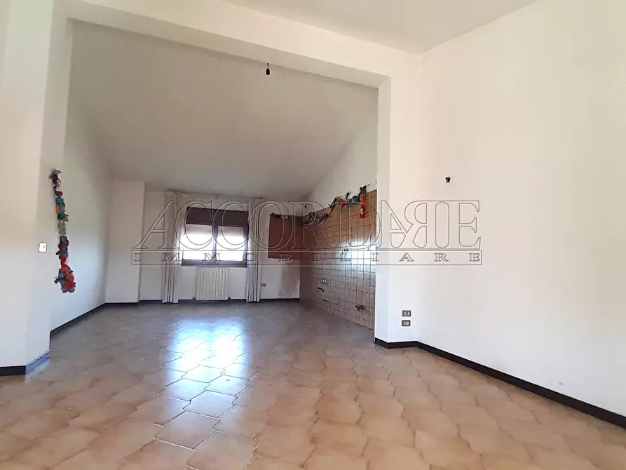 Immagine 11 di Rustico / casale in vendita  a Campodoro