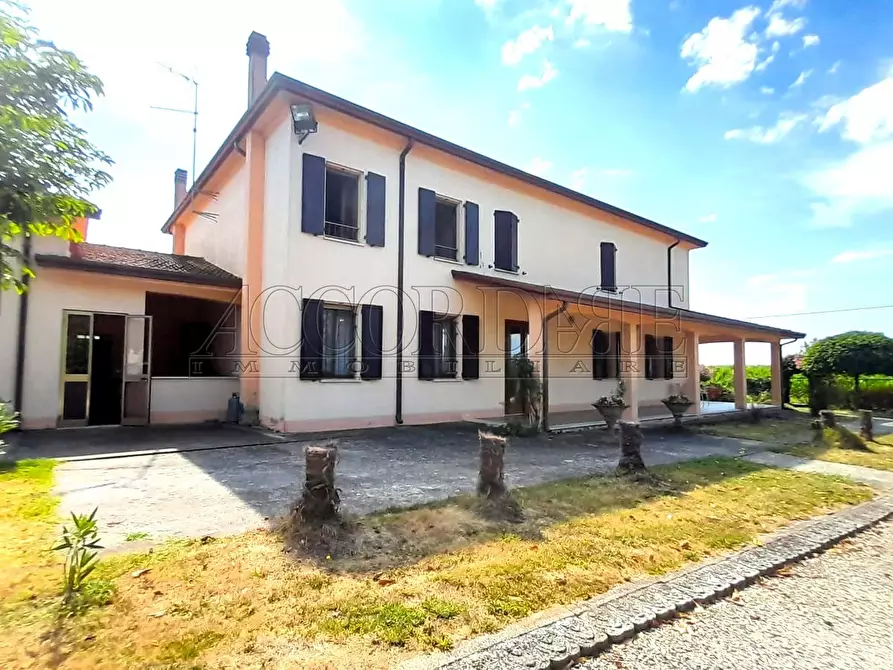 Immagine 9 di Rustico / casale in vendita  in Via Croce 796 a Salara