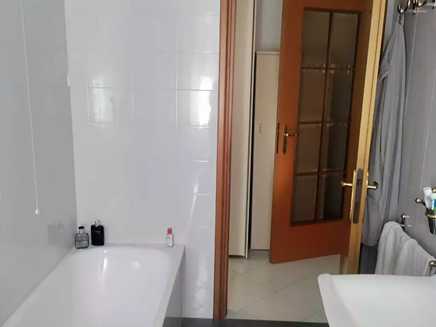 Immagine 14 di Appartamento in vendita  in Via Spondarella 20 a Carrara