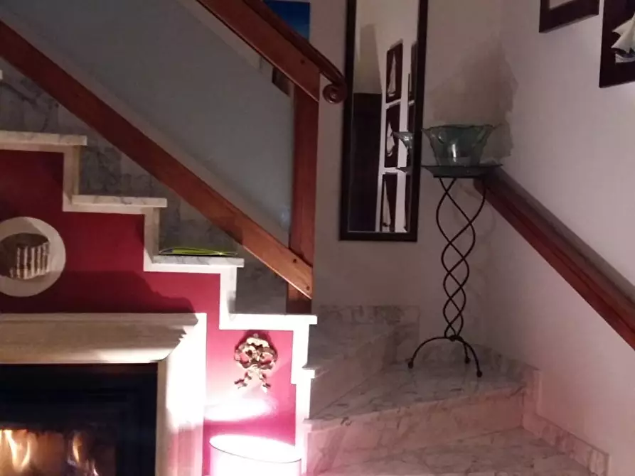 Immagine 35 di Casa semindipendente in vendita  in CORSO 40 a Ortonovo