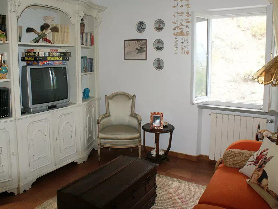 Immagine 7 di Casa semindipendente in vendita  in Via C. A. Fabbricotti 18 a Ameglia