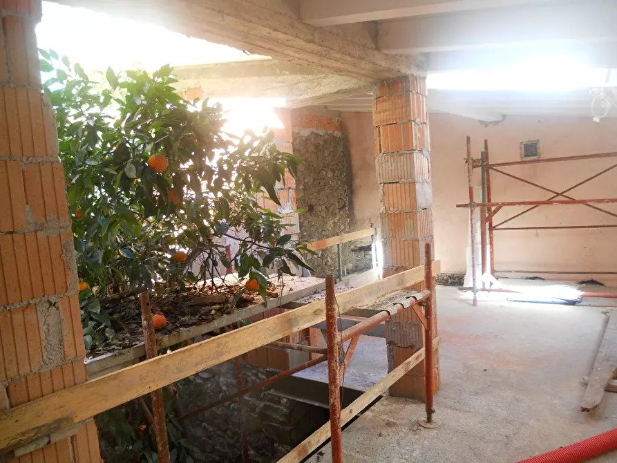 Immagine 12 di Casa indipendente in vendita  in sarzana a Sarzana