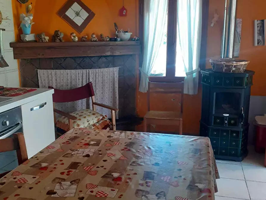 Immagine 2 di Casa semindipendente in vendita  in Viale Galileo Galilei 1261 a Carrara