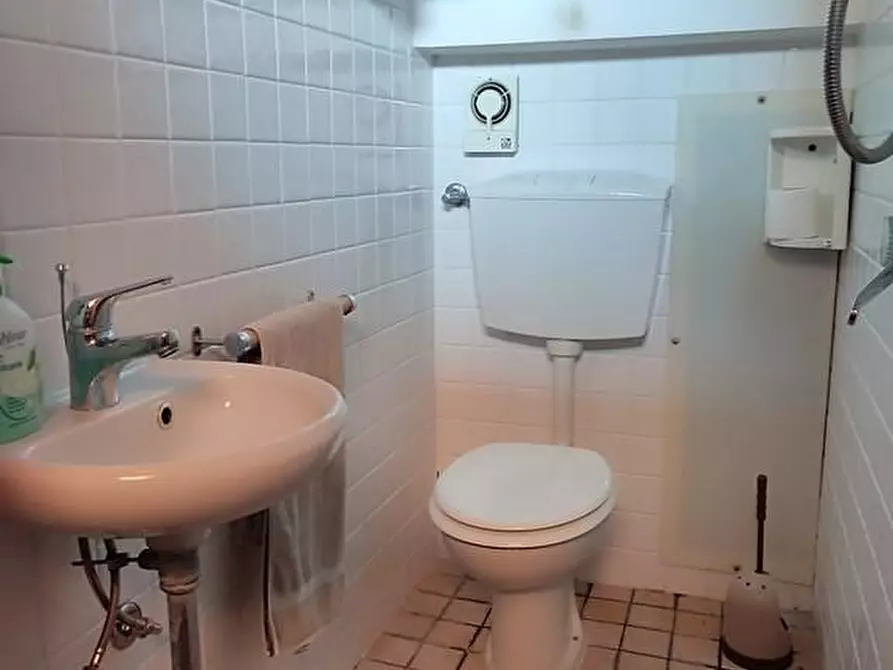 Immagine 23 di Terratetto in vendita  in Strada Statale 1 61 a Ortonovo