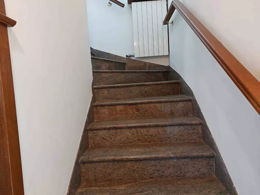 Immagine 13 di Casa semindipendente in vendita  in Via Olmarello 116 a Castelnuovo Magra