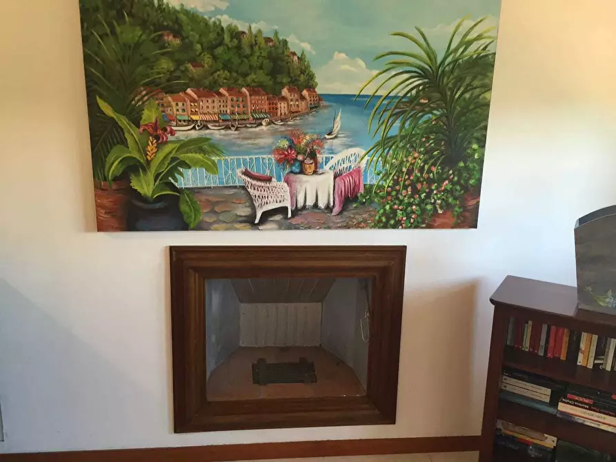 Immagine 17 di Villa in vendita  in Viale Malaspina 19 a Castelnuovo Magra