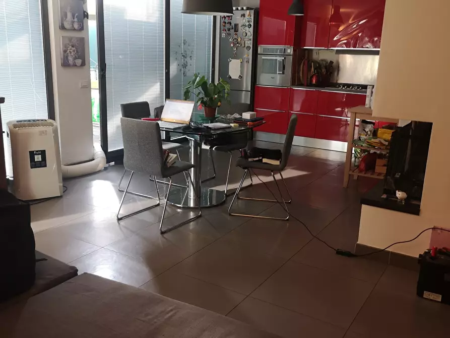 Immagine 4 di Casa semindipendente in vendita  in Via dei Pini 40 a Castelnuovo Magra