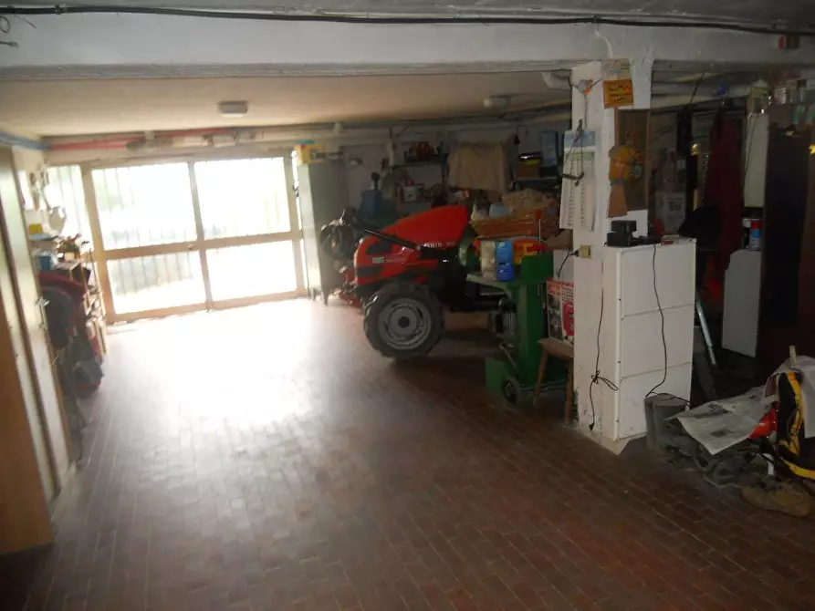 Immagine 17 di Villa in vendita  in Via Olmarello 48 a Castelnuovo Magra