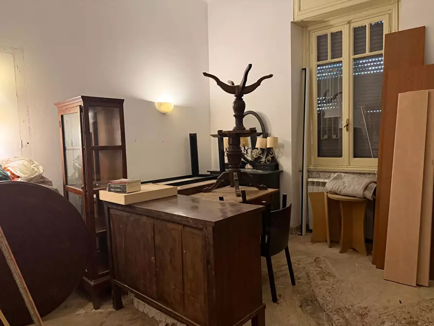 Immagine 12 di Villa in vendita  in Via Firenze 48 a Carrara