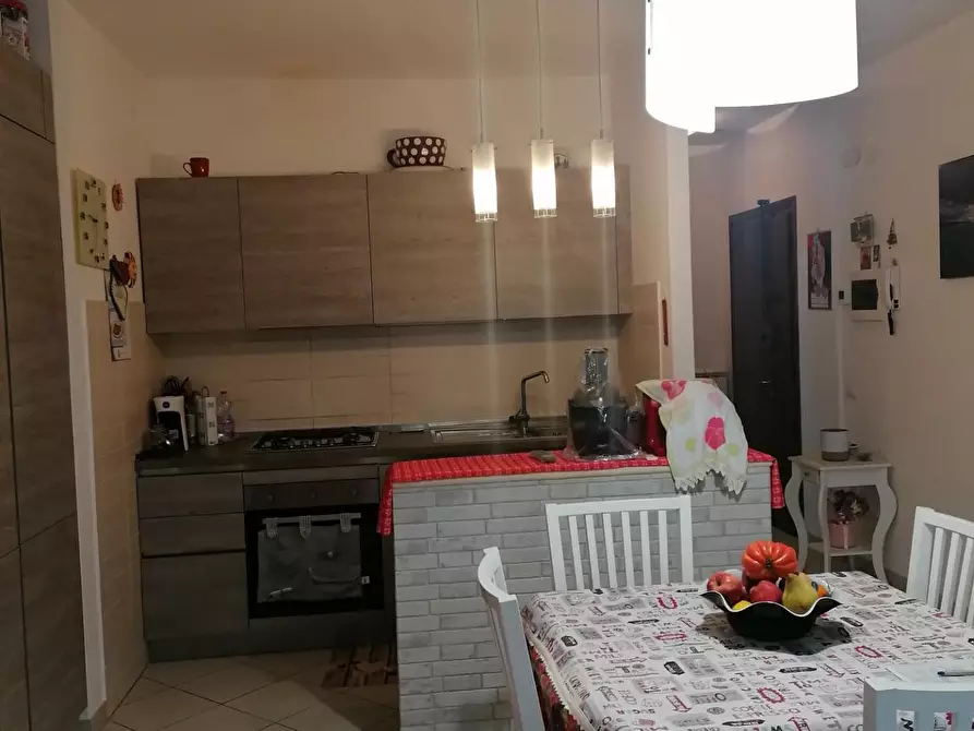 Immagine 6 di Appartamento in vendita  in Via Lunense a Carrara