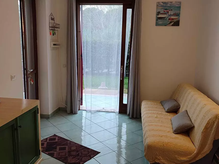 Immagine 13 di Appartamento in vendita  in Via Terracina 543 a San Felice Circeo