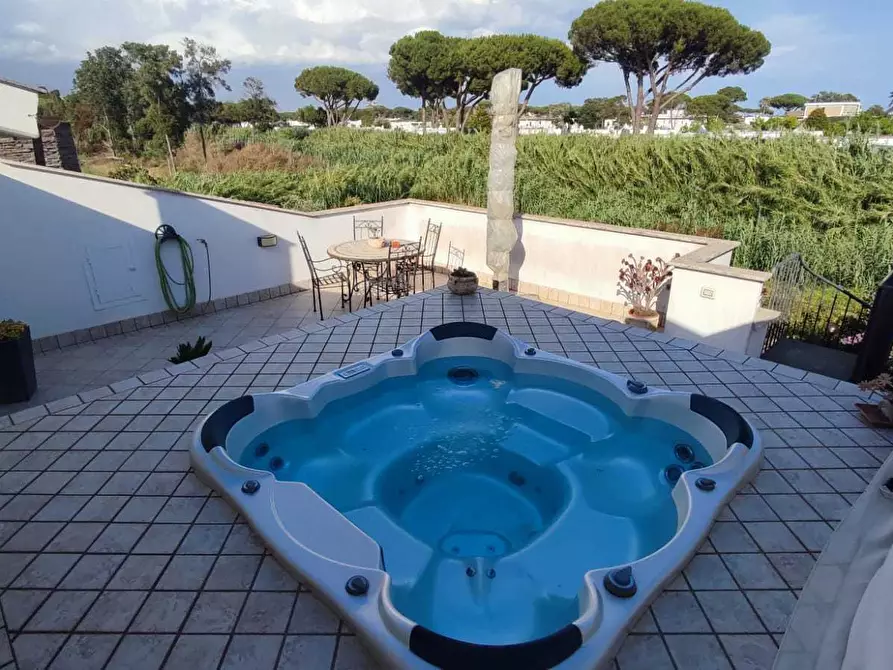 Immagine 20 di Villetta a schiera in vendita  in Viale Regina Elena 64 a San Felice Circeo