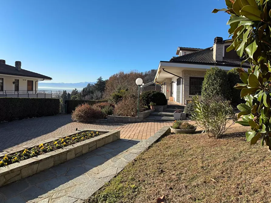 Immagine 13 di Villa in vendita  in Via Alessandro Manzoni 8 a Piossasco