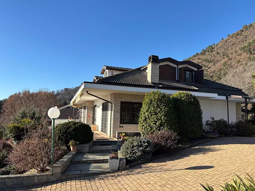 Immagine 2 di Villa in vendita  in Via Alessandro Manzoni 8 a Piossasco