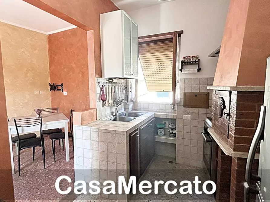 Immagine 15 di Bilocale in vendita  in Via San Francesco d'Assisi a Rocca Di Papa