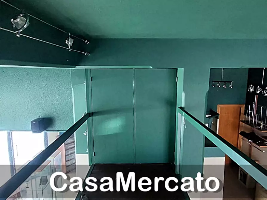 Immagine 12 di Locale commerciale in affitto  in Via Frascati a Rocca Di Papa