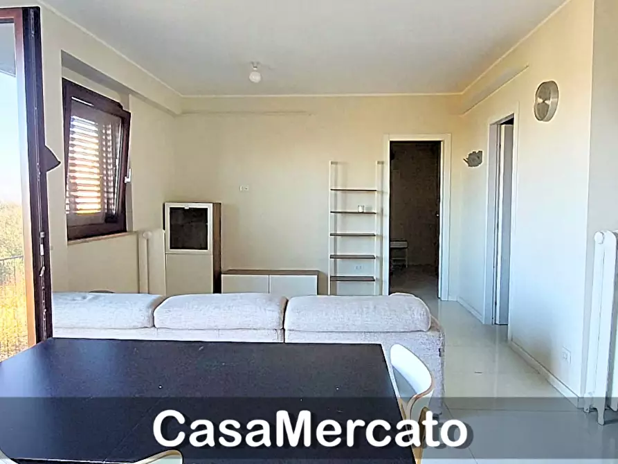 Immagine 12 di Bilocale in vendita  in Via Silvio Spaventa a Rocca Di Papa