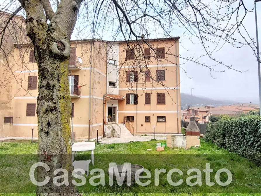 Immagine 1 di Appartamento in vendita  a Rocca Di Papa