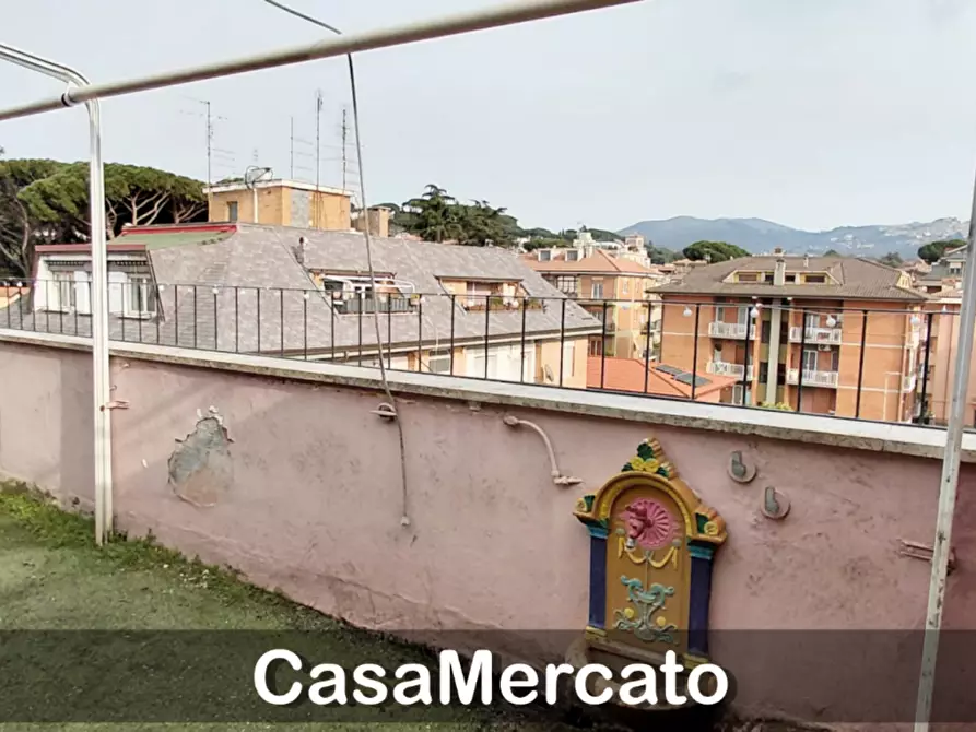 Immagine 14 di Attico in vendita  in Corso del Popolo a Grottaferrata