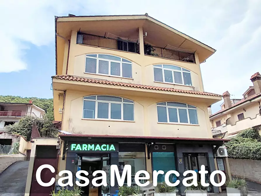 Immagine 5 di Ufficio in affitto  a Rocca Di Papa