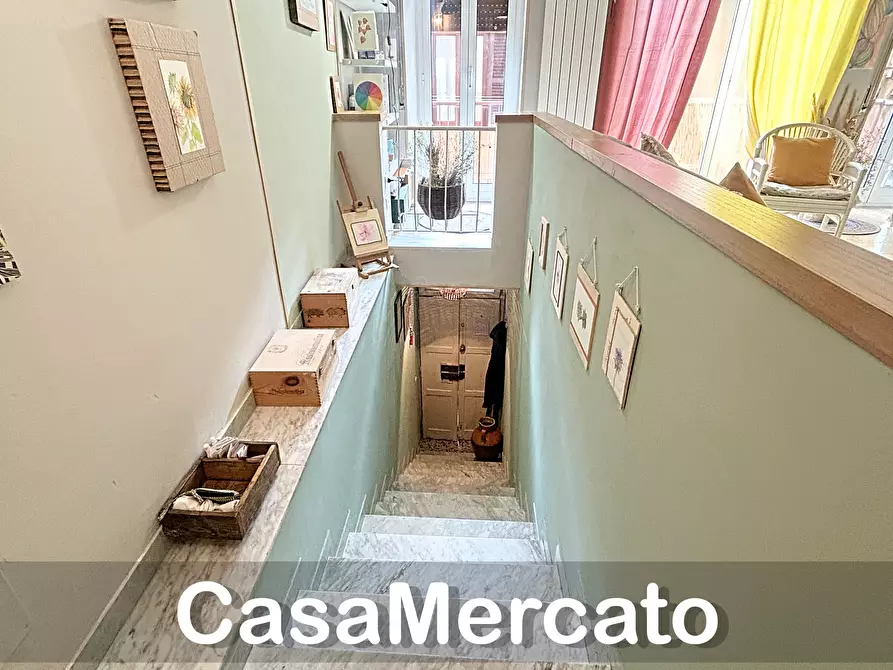 Immagine 4 di Bilocale in vendita  in Via Del Porticato a Rocca Di Papa