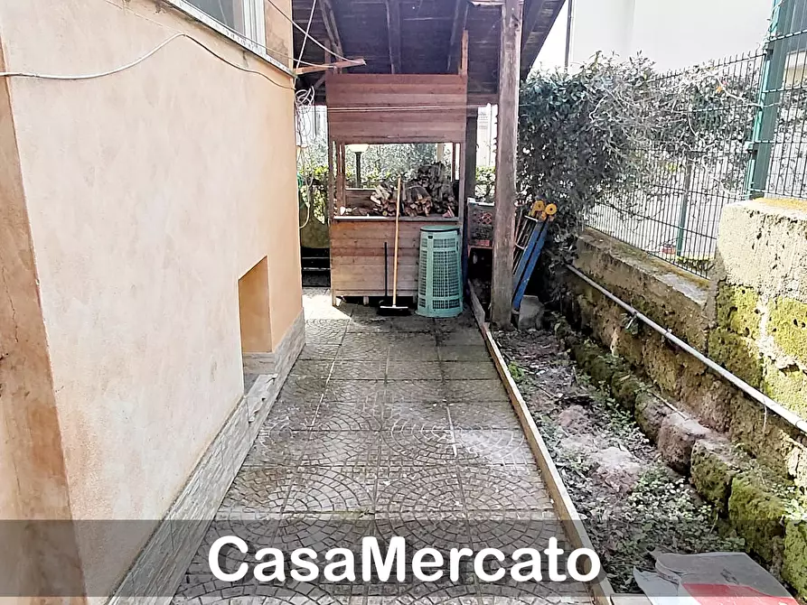 Immagine 30 di Trilocale in vendita  in Via della Pineta a Rocca Priora