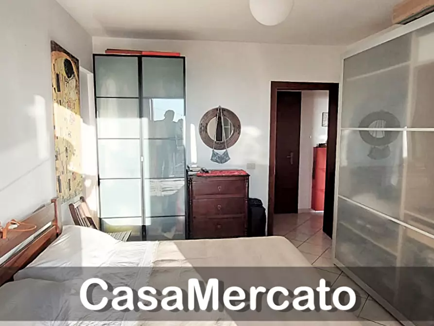 Immagine 12 di Trilocale in vendita  in Via Roma a Rocca Di Papa