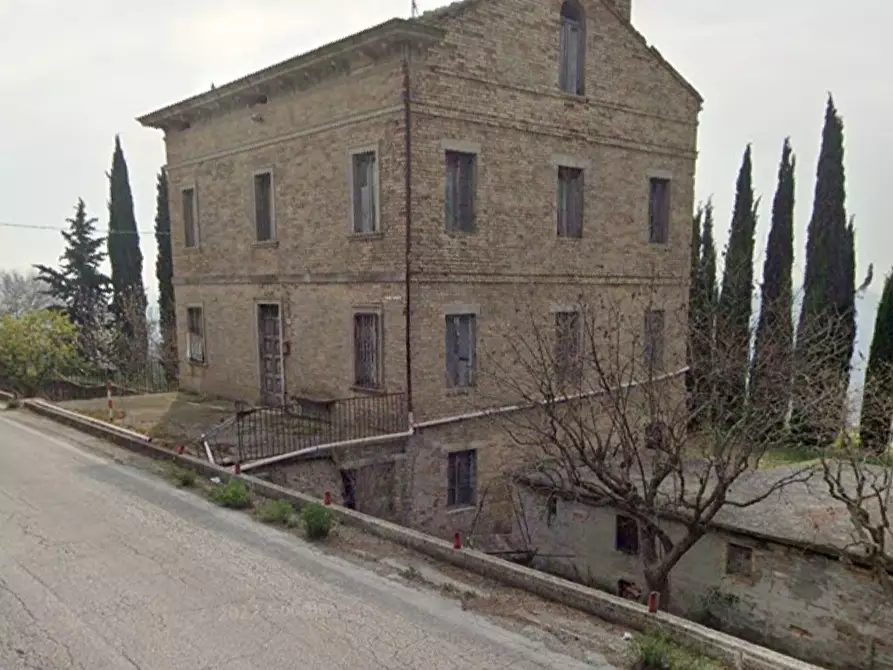 Immagine 13 di Casa indipendente in vendita  a Fermo