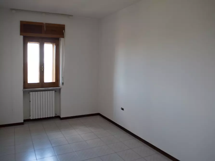 Immagine 19 di Pentalocale in vendita  in via kennedy a San Fele