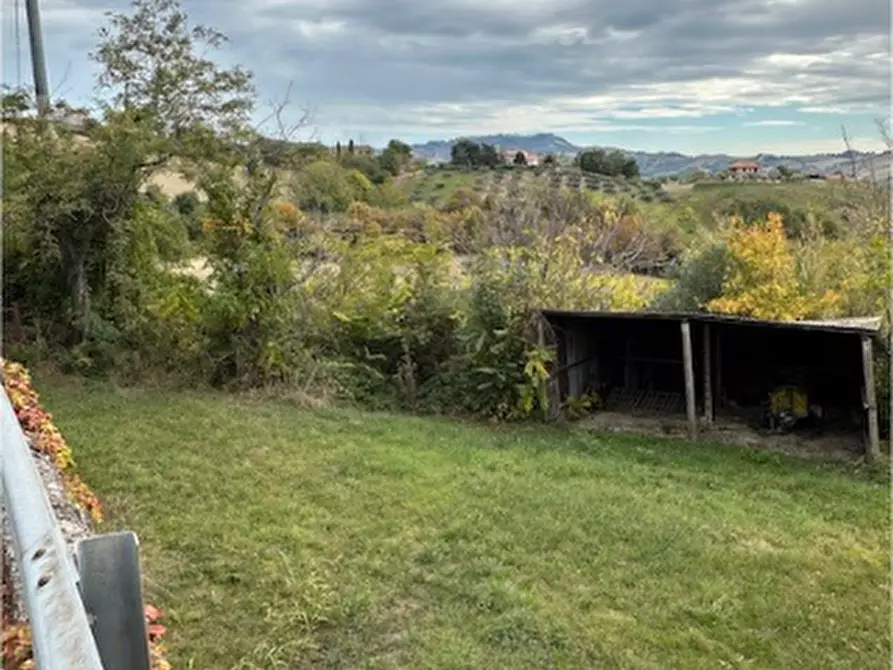 Immagine 16 di Rustico / casale in vendita  a Carassai