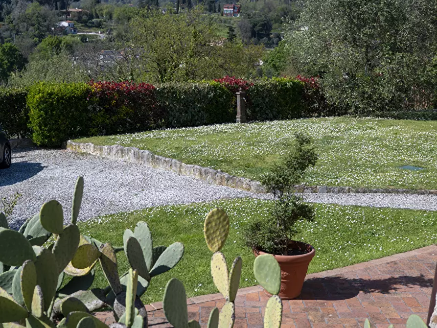Immagine 71 di Casa indipendente in vendita  a Sarzana