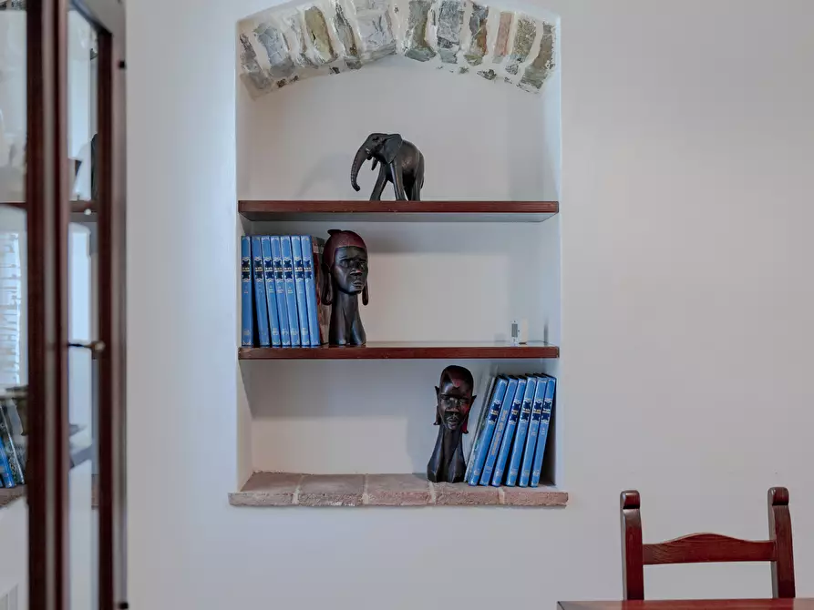 Immagine 32 di Casa indipendente in vendita  a Sarzana