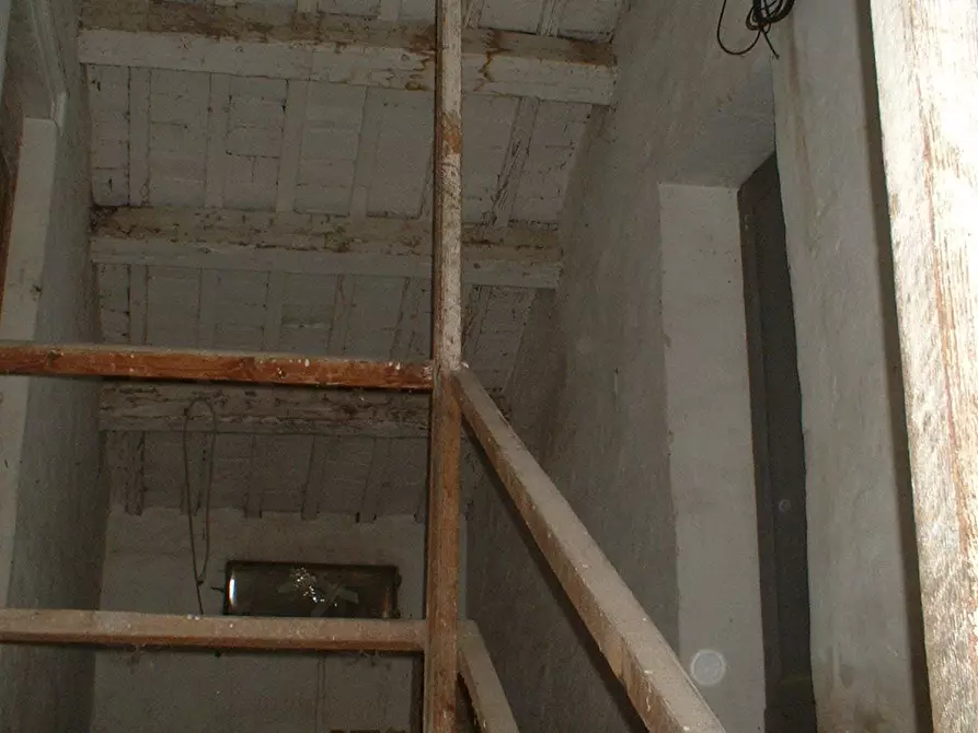 Immagine 22 di Casa indipendente in vendita  a Fermo