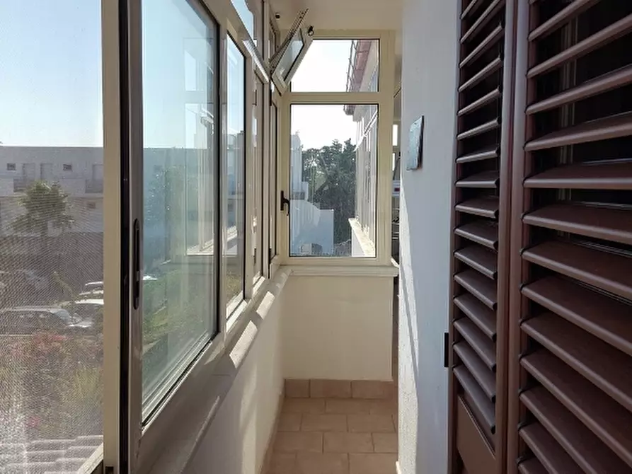 Immagine 21 di Villetta a schiera in vendita  a Carovigno