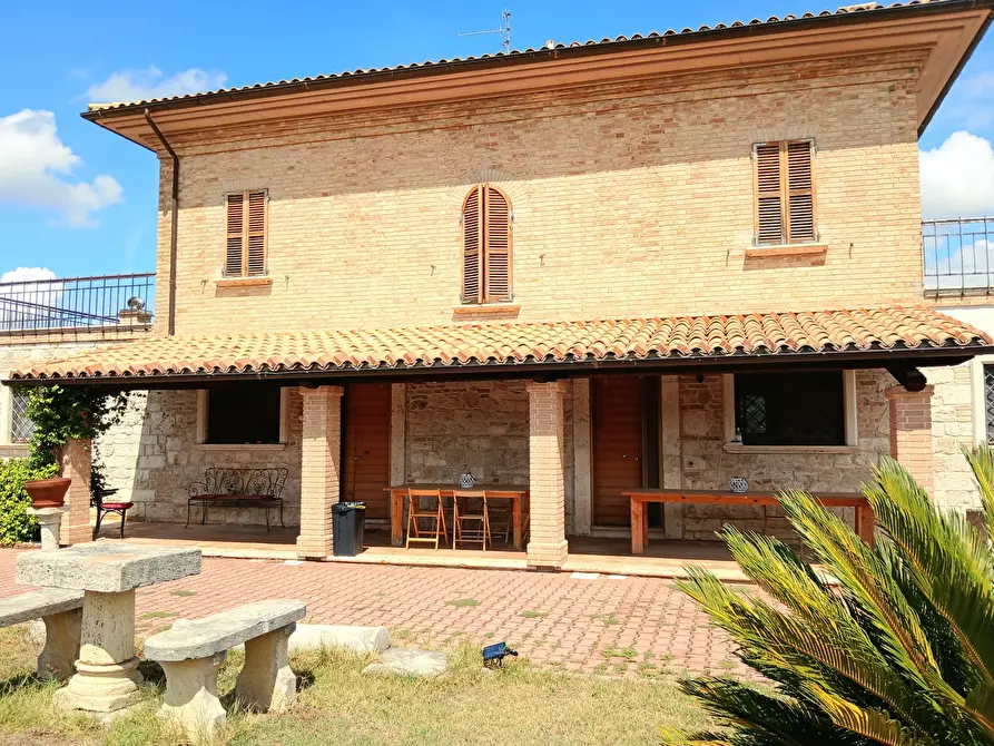 Immagine 28 di Casa indipendente in vendita  a Ancarano