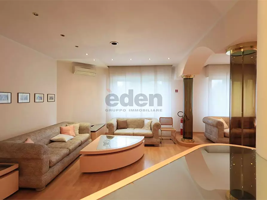 Immagine 15 di Ufficio in affitto  in Via Vittorio Bottego 49 a Modena